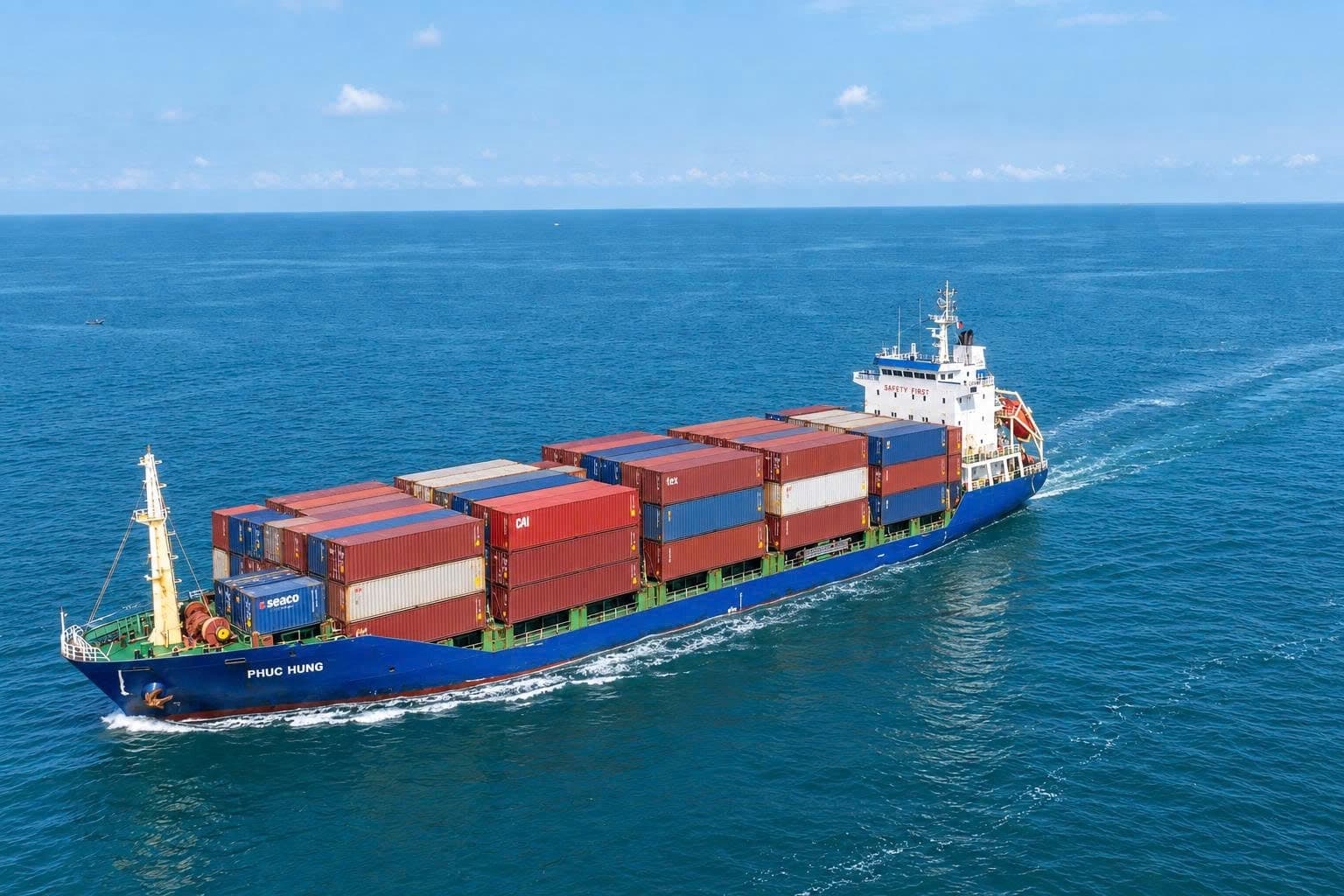 Tàu container 420TEU M.V. Phúc Hưng